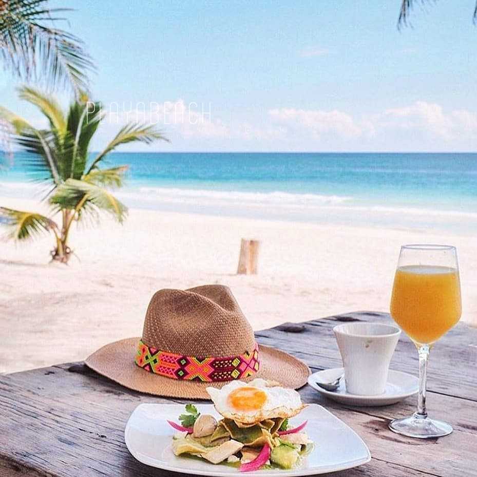 Enjoy a breakfast on the beach
