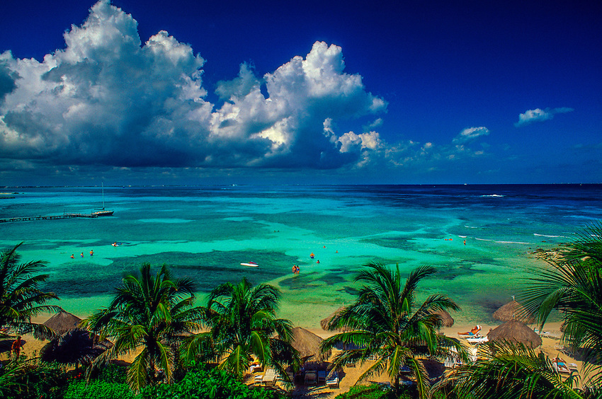 Exploring the Colorful Mexican Caribbean Sea!