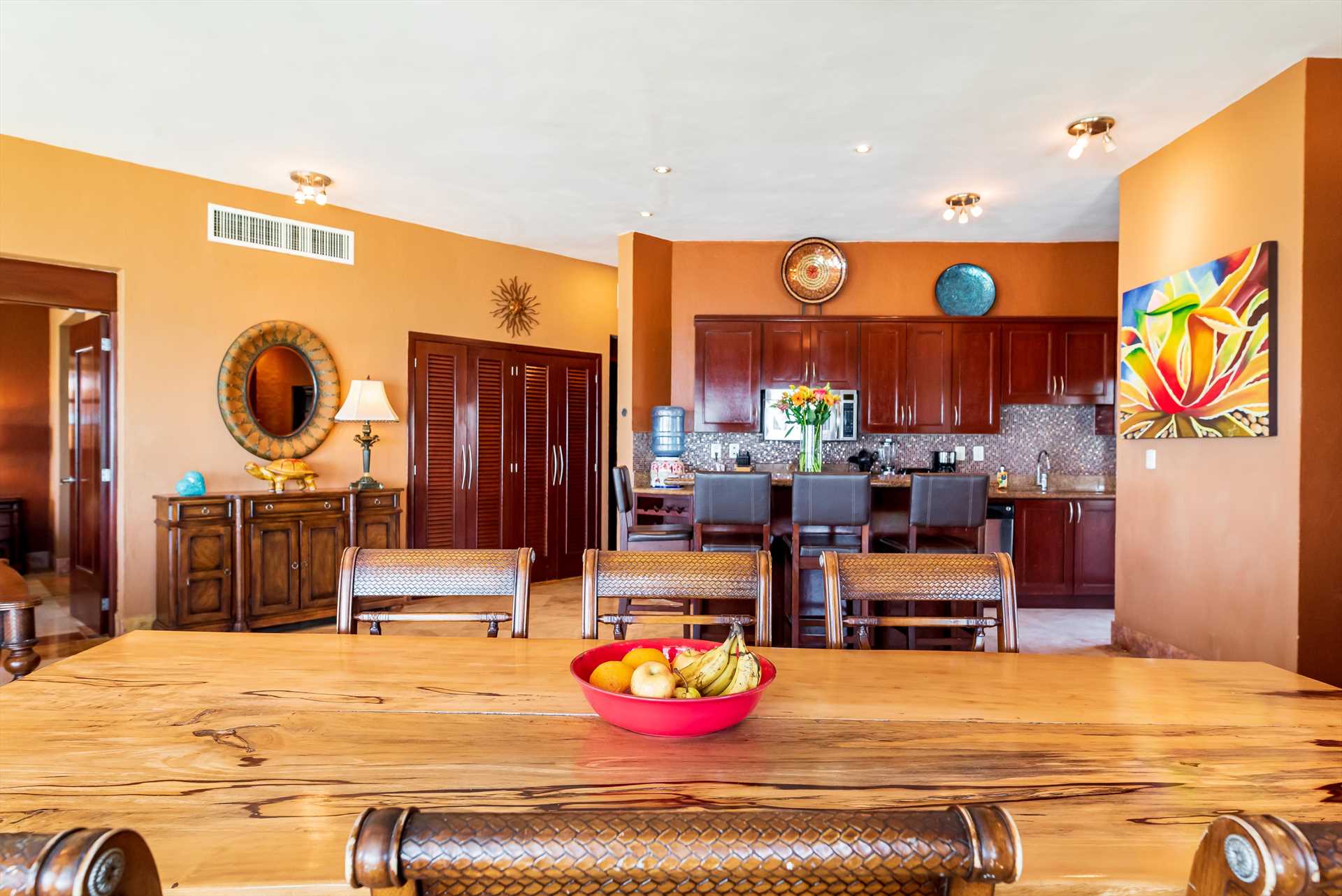 Kitchen with breakfast bar 