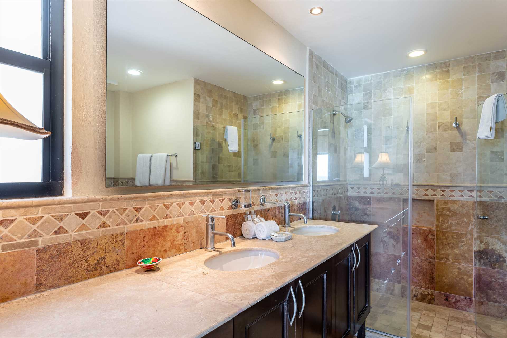 Master En-Suite Bath + Glass Shower
