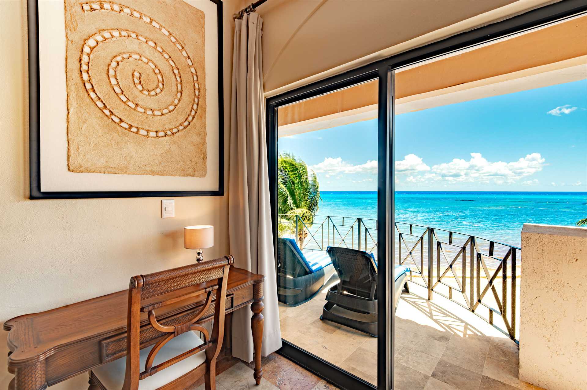 Enjoying Dining While Still Enjoying The Ocean Views