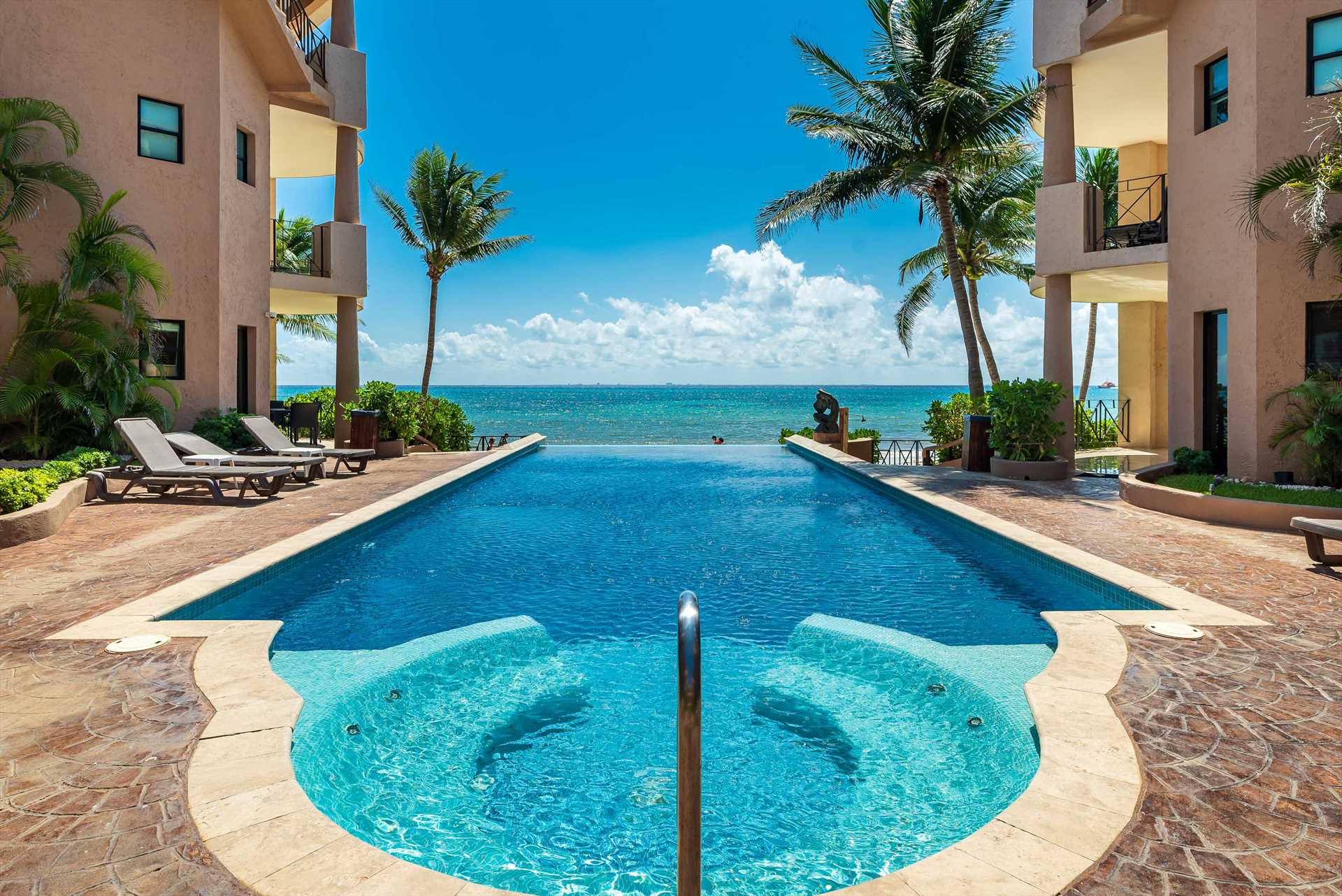 Infinity pool overlooks the ocean